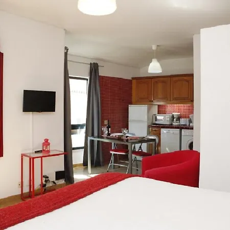 Passionate Studio, Bay *