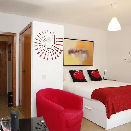Passionate Studio, Bay Cascais