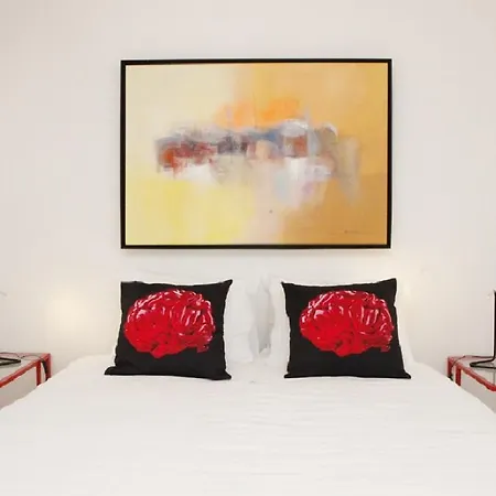Passionate Studio, Bay *